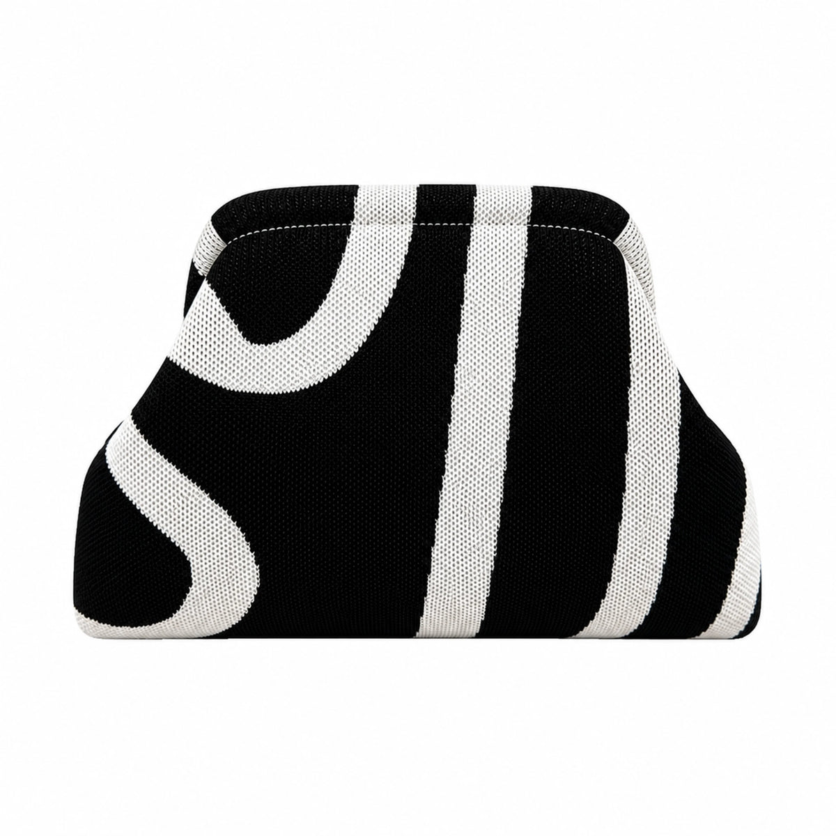 Knitty – The Snap-Shut Makeup Bag