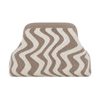 Knitty – The Snap-Shut Makeup Bag