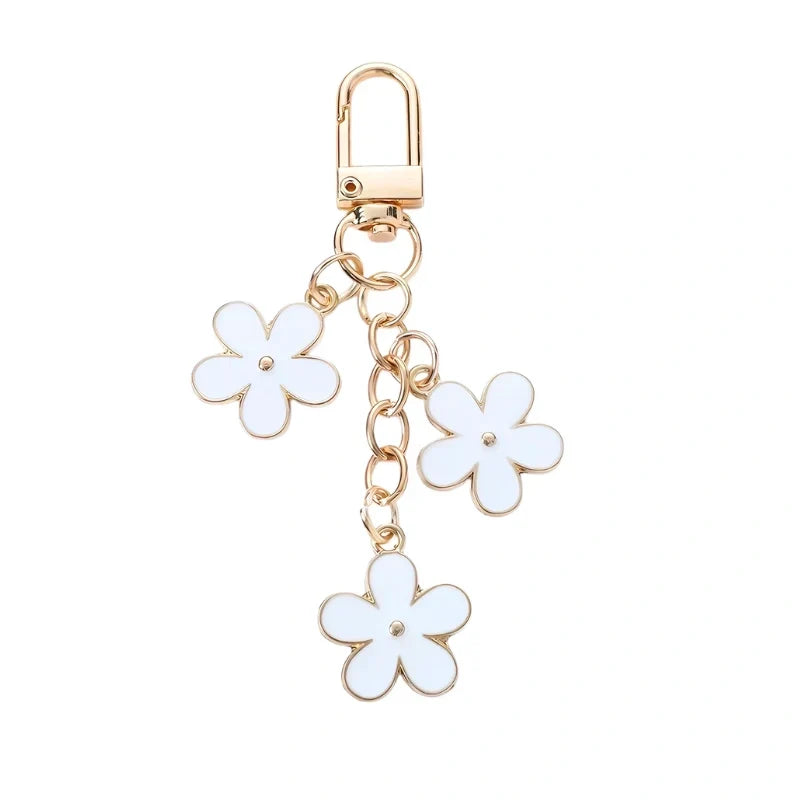 daisy-flower-bag-charm