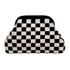 Knitty – The Snap-Shut Makeup Bag